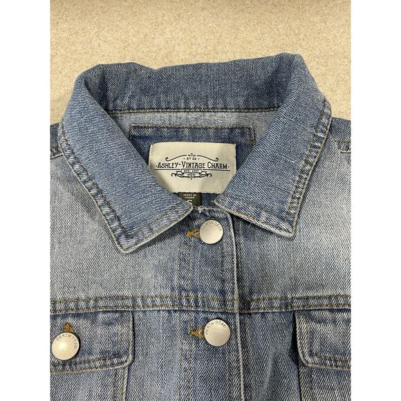 Ashley Vintage Charm Denim Jacket Women Small Blue Jean Jacket Cropped Button Up - Picture 10 of 12
